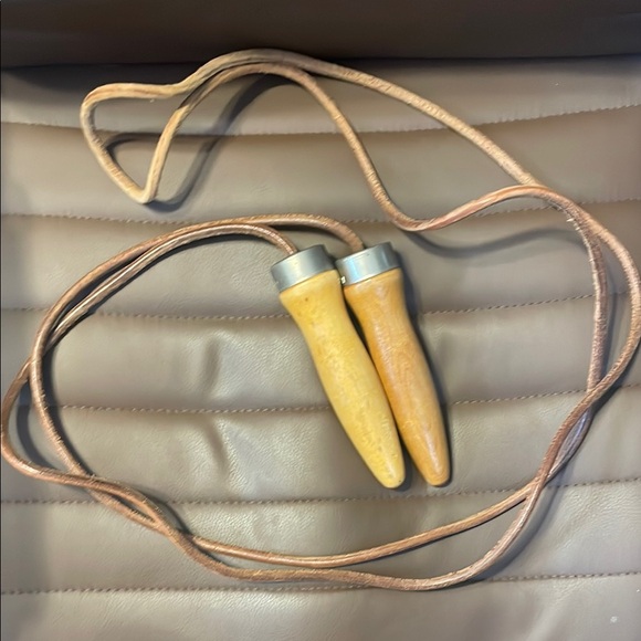 Vintage Wooden Handle leather Jump Rope made in USA - Picture 1 of 3